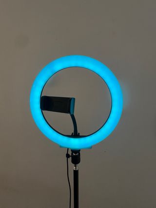 Aro de luz LED 26cm con trípode