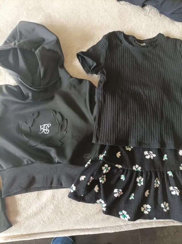 Lote falda, top y sudadera crop Talla11-12