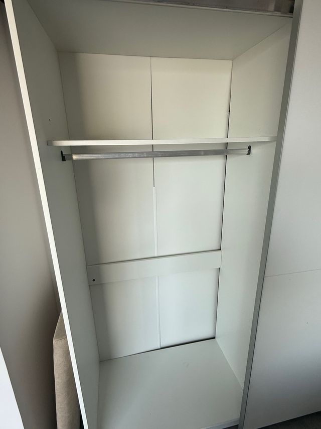 Armario 2 puertas correderas