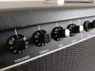 Amplificatore chitarra Fender Frontman 212R