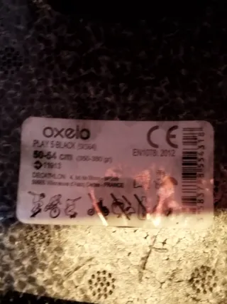 Conjunto patines, casco y protecciones Oxelo