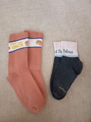 2 pares calcetines niña Zara y Calcedonia