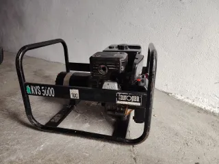 Generador Eléctrico Mitsubishi  Vanguard 9 HP