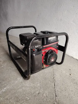 Generador Eléctrico Mitsubishi  Vanguard 9 HP