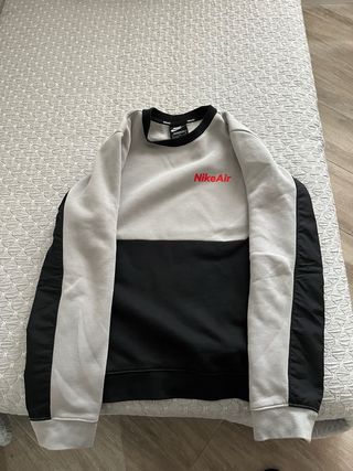 Sudadera Nike Air Niño Gris y Negro