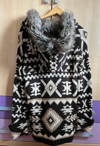 Abrigo punto Zara estilo étnico talla M