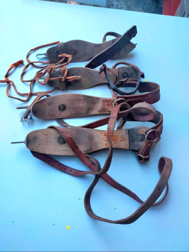 Lote 2 parejas patines hielo antiguos