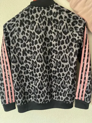 Chaqueta Adidas Leopardo Rosa Gris