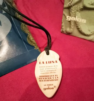 Colgante de Porcelana Galos Luna