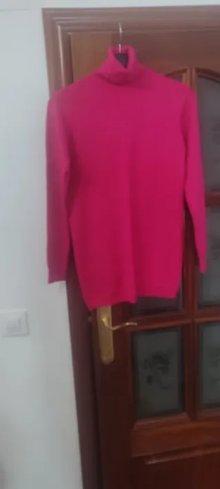 Jersey cuello alto rosa