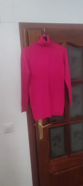 Jersey cuello alto rosa