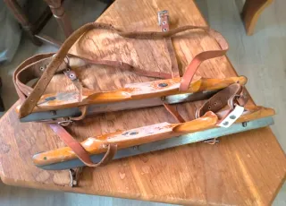 Patines de hielo antiguos escandinavos