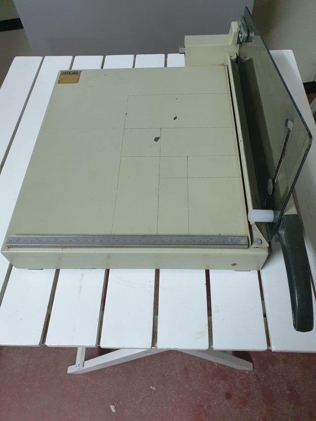 Cortadora de papel oficina