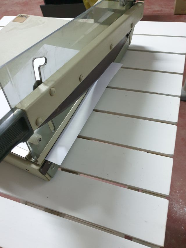 Cortadora de papel oficina