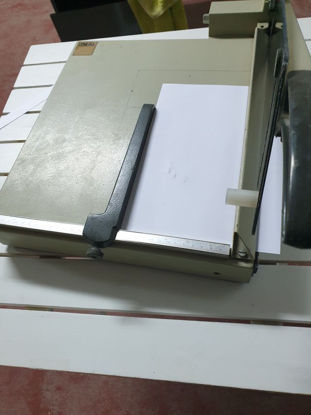 Cortadora de papel oficina