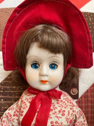 Muñeca de Porcelana Nina
