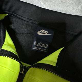Chaqueta Nike Neón Retro Talla XS