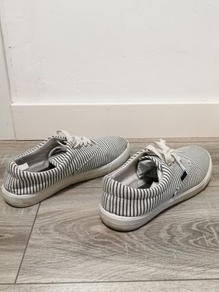 Zapatillas rayas marinera