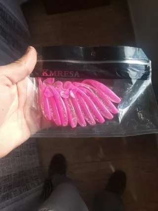 Vinilos y anzuelos de pesca