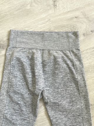 Leggings deportivos grises