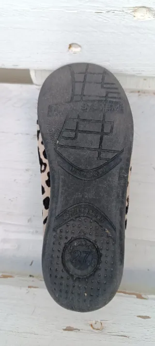 Manoletinas niña Conguitos leopardo número 27