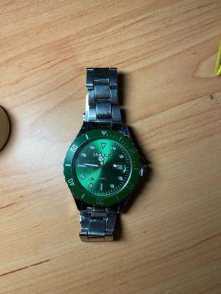 Reloj de pulsera plateado para hombre