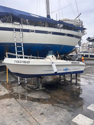 Barco Quasar 13' LX con Yamaha 25cv 4T y remolque.