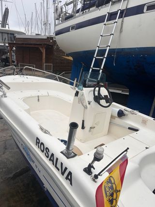 Barco Quasar 13' LX con Yamaha 25cv 4T y remolque.