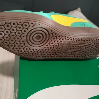 Puma Palermo verdi e gialle mai messe.