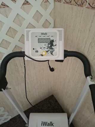 Cinta de correr plegable blanca