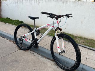 Bicicleta Rockrider ST100