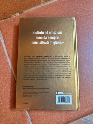Libro Simona Ventura