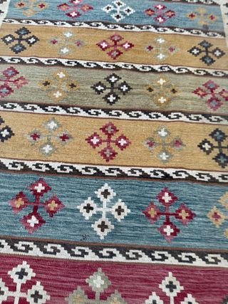Tappeto Kilim Persiano Annodato a Mano