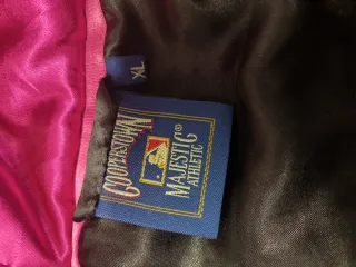 Abrigo Yankees Mujer Negro y Rosa