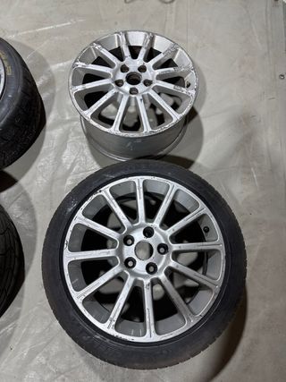 Llanta Clio Sport 197