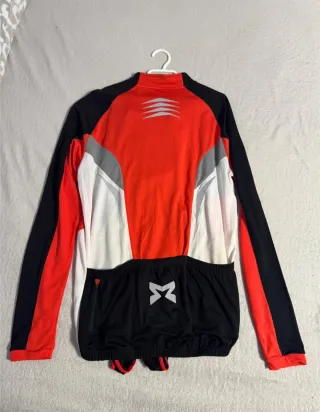 Equipación Ciclismo Mítica Negra/Roja Talla XXL