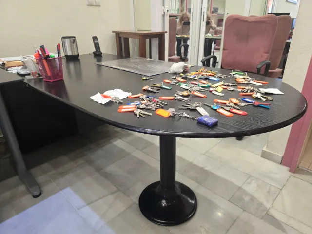 Mesa de dirección/reunión lateral semi-redonda