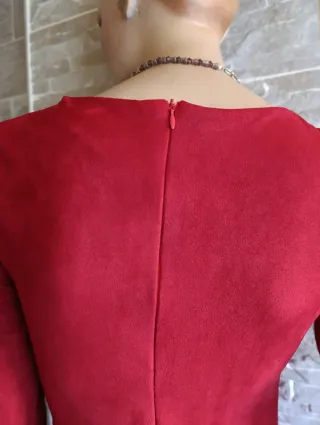 Vestido Terciopelo Burdeos con Perlas