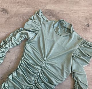 Vestido fiesta verde agua fruncido Nuevo