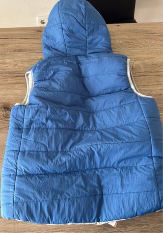 Chaleco reversible azul y blanco Talla 11/12