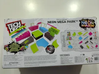 Tech Deck Neon Invasion Mega Park