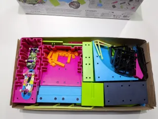 Tech Deck Neon Invasion Mega Park