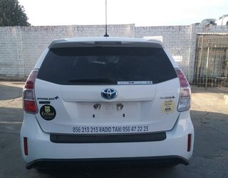 Centralita motor toyota 4764548 8966147850 prius +