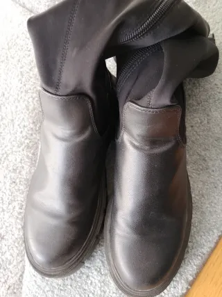 Botas altas Mustang negras talla 37