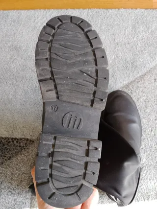 Botas altas Mustang negras talla 37