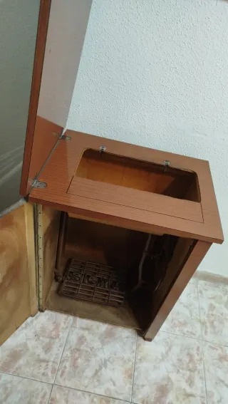 Mesa de máquina de coser Sigma