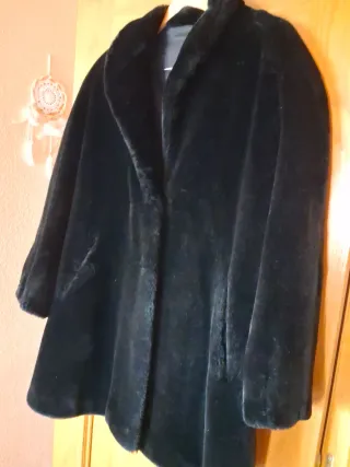 Chaquetón Pelo Suave Negro Talla 44