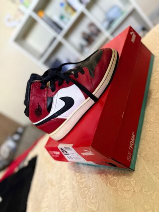 Scarpe Jordan Rosse e Nere