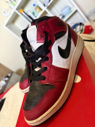 Scarpe Jordan Rosse e Nere