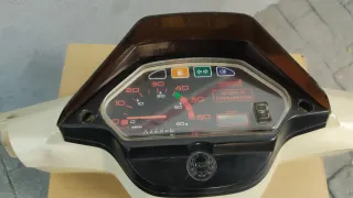 Carenado y cuadro Derbi Variant World Champion